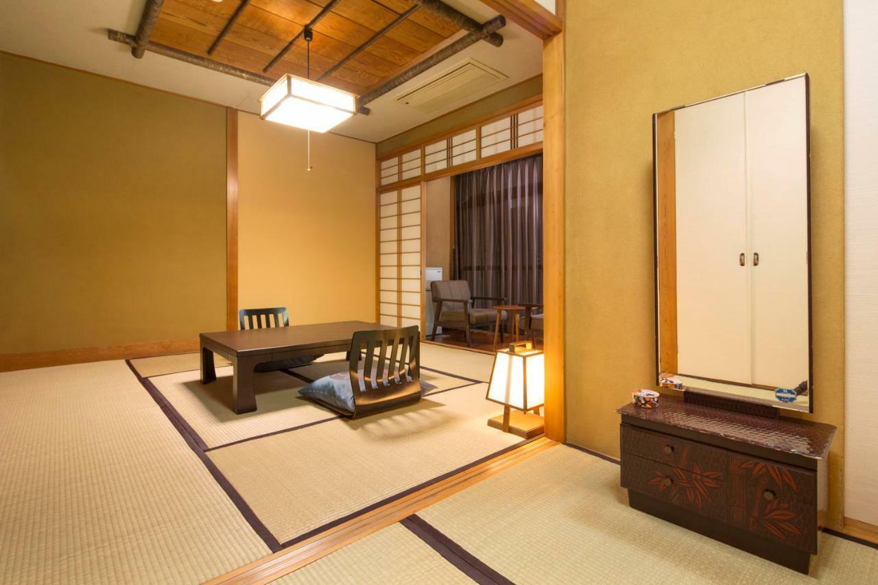 Mimasuya Hotel Yugawara Buitenkant foto