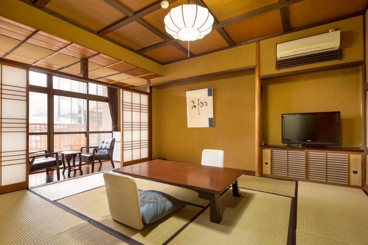 Mimasuya Hotel Yugawara Buitenkant foto